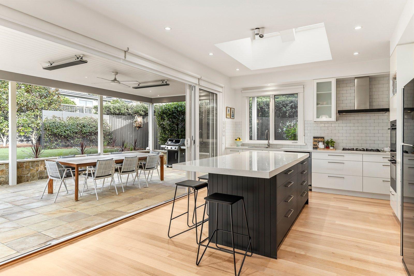 18 Thornton Avenue, Surrey Hills, 3127