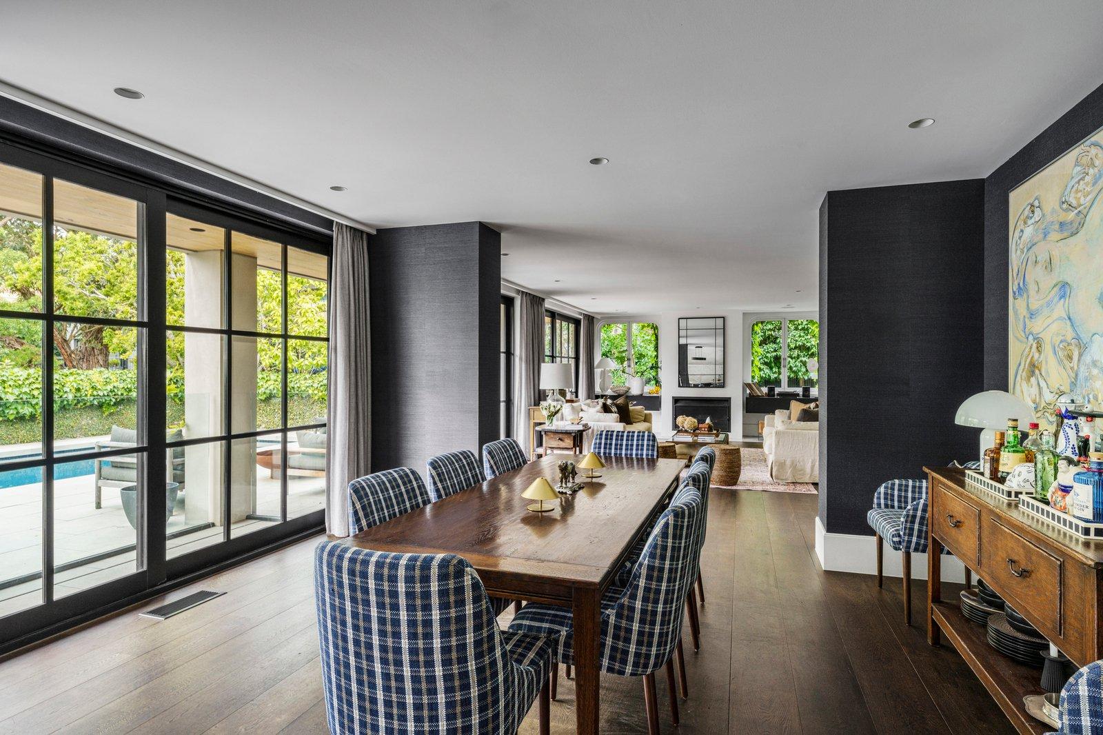 18 Winifred Crescent, Toorak, 3142