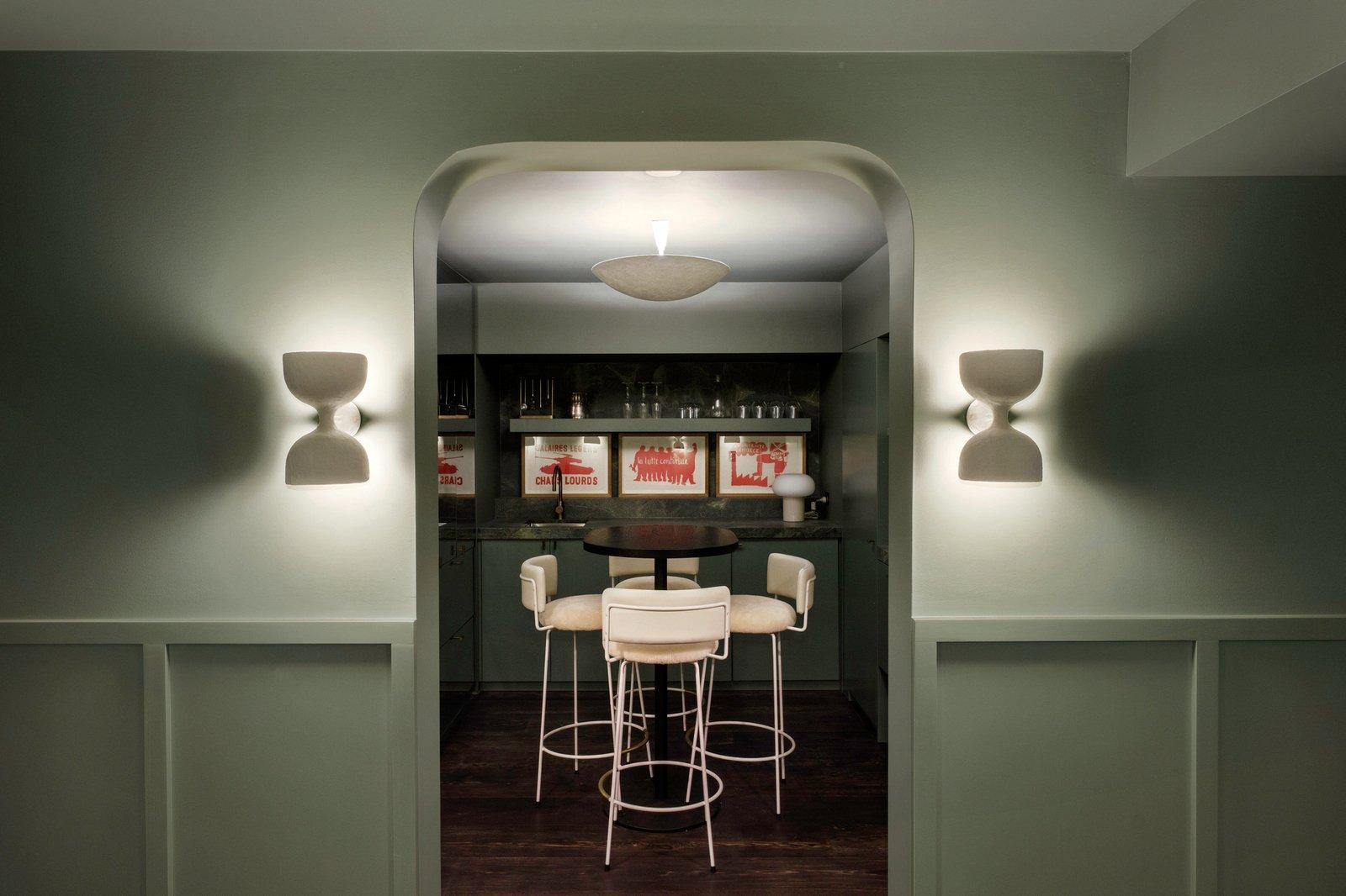 18 Winifred Crescent, Toorak, 3142