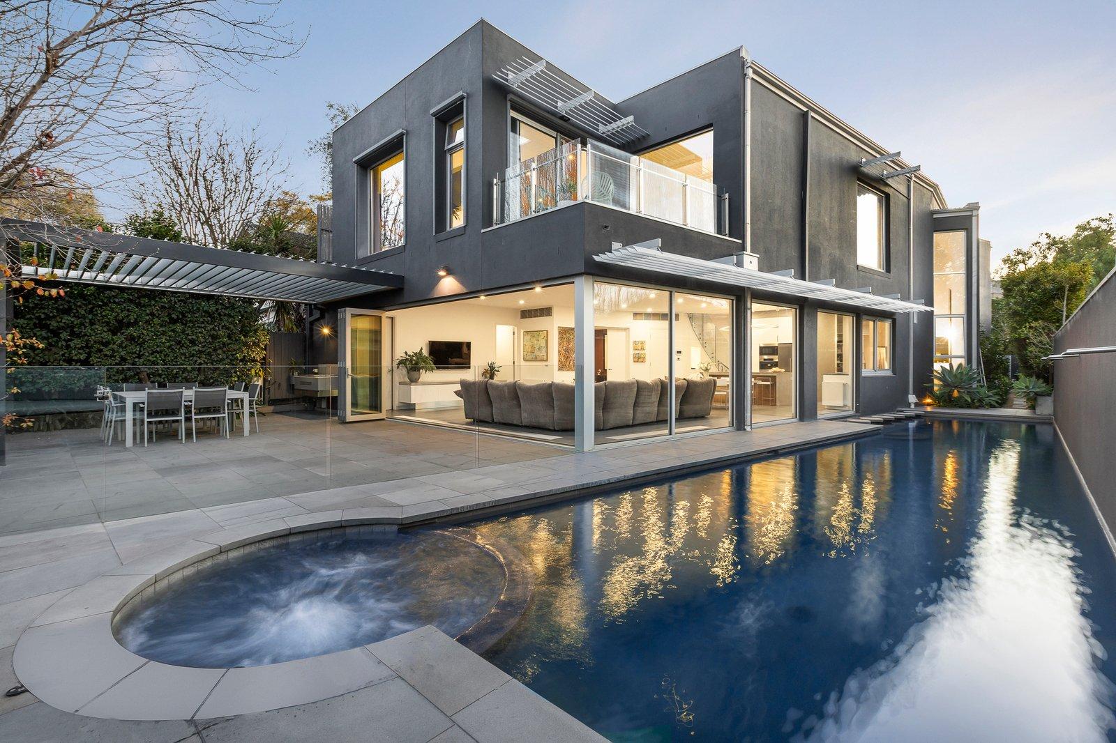 18 Avenel Road, Kooyong, 3144