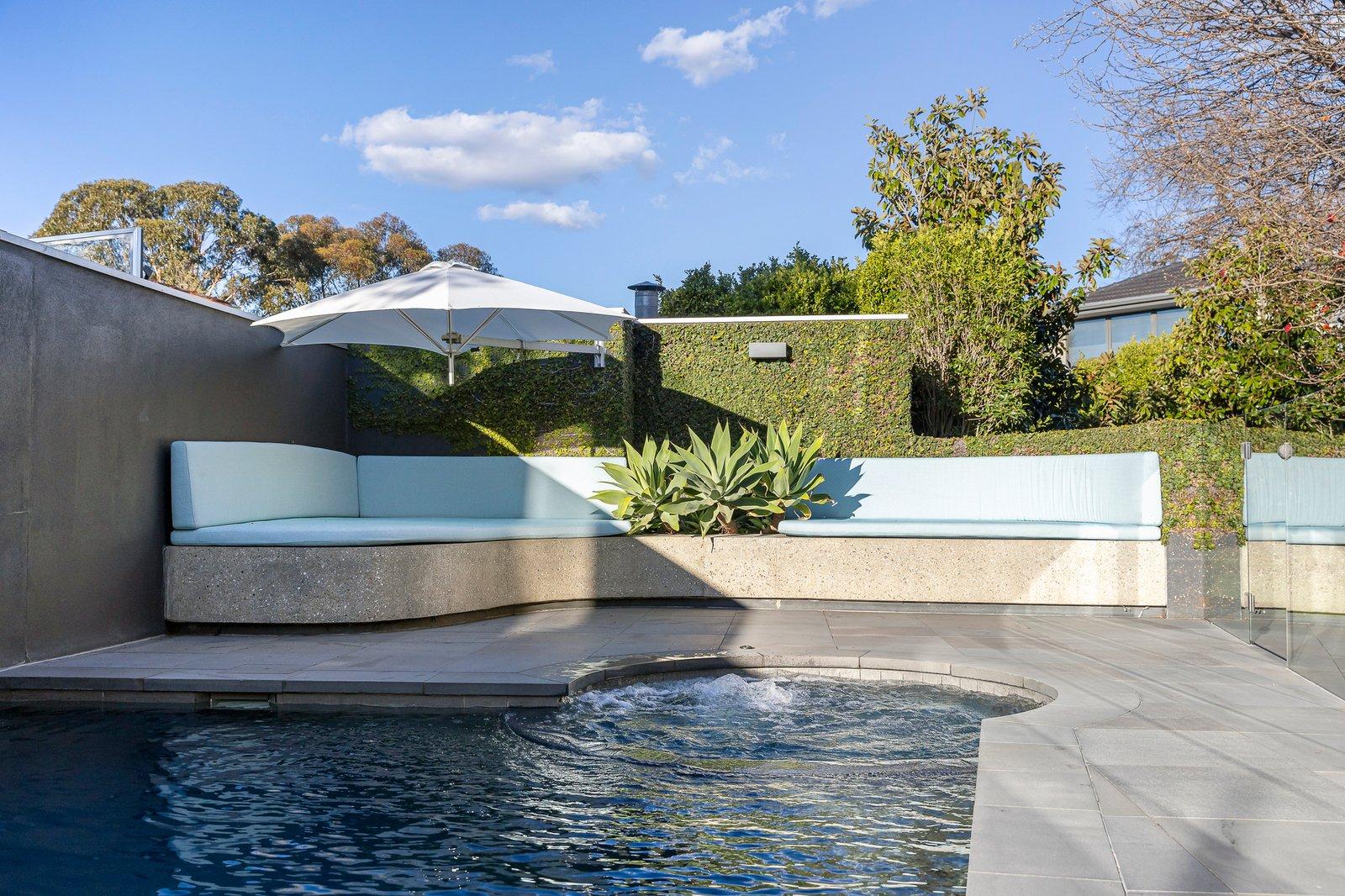 18 Avenel Road, Kooyong, 3144