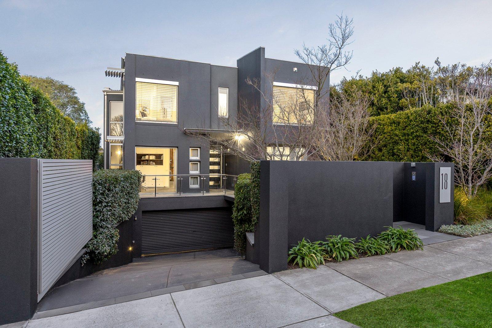 18 Avenel Road, Kooyong, 3144