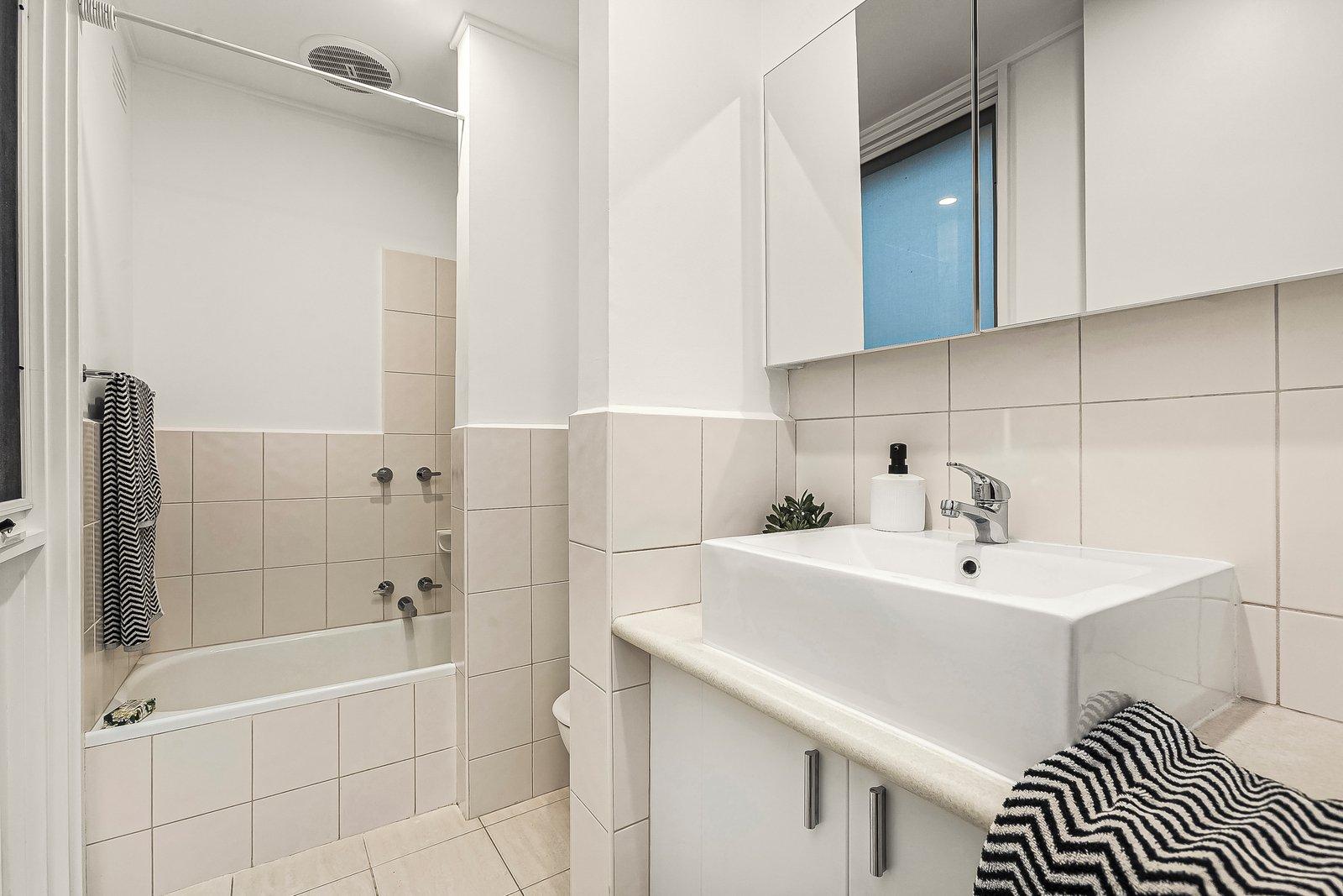 1/8 Cooloongatta Road, Camberwell, 3124