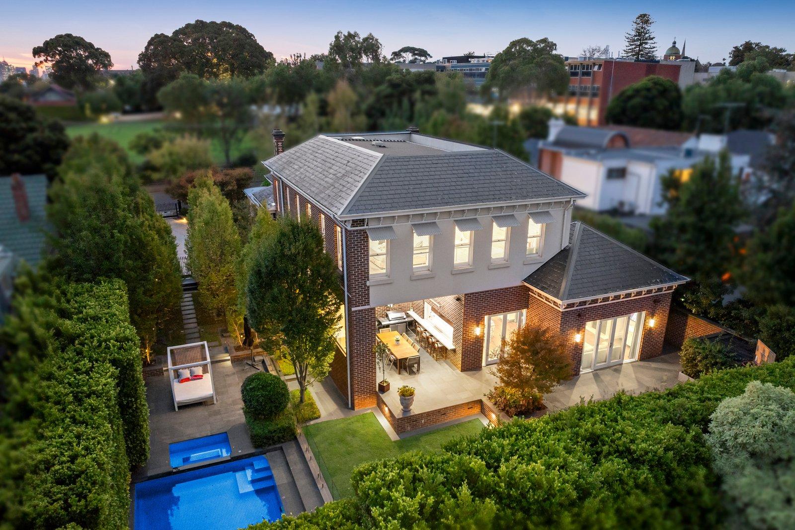 18 Coleridge Street, Kew, 3101