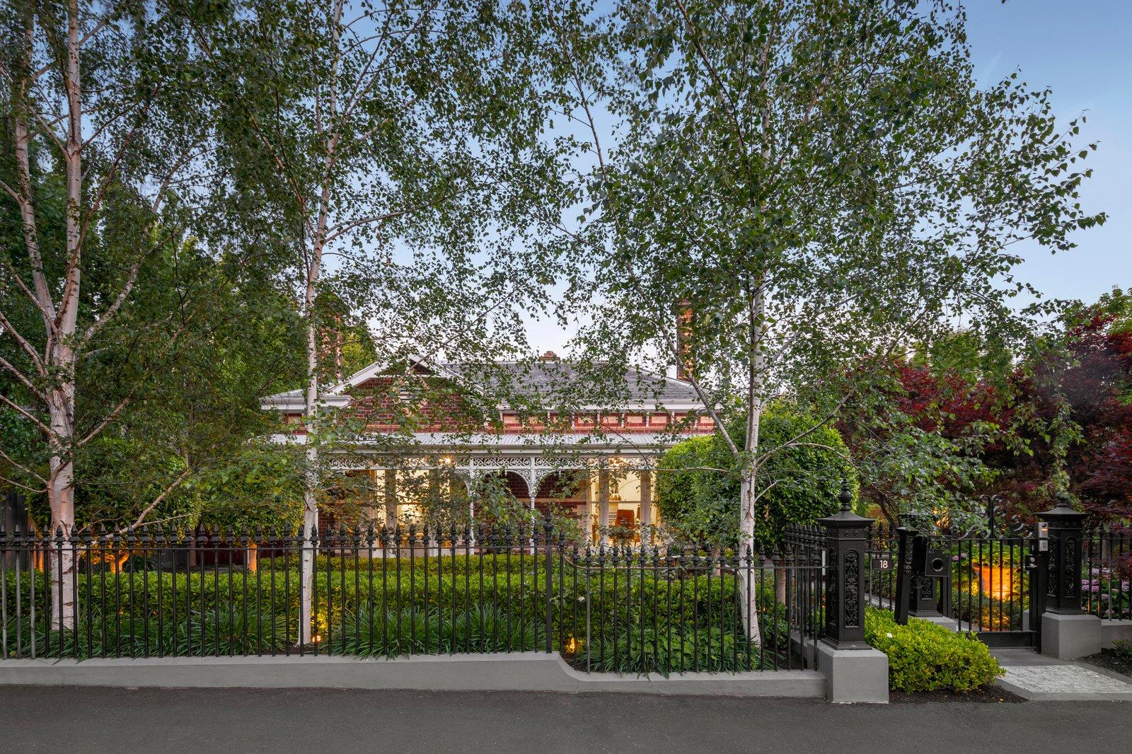 18 Coleridge Street, Kew, 3101