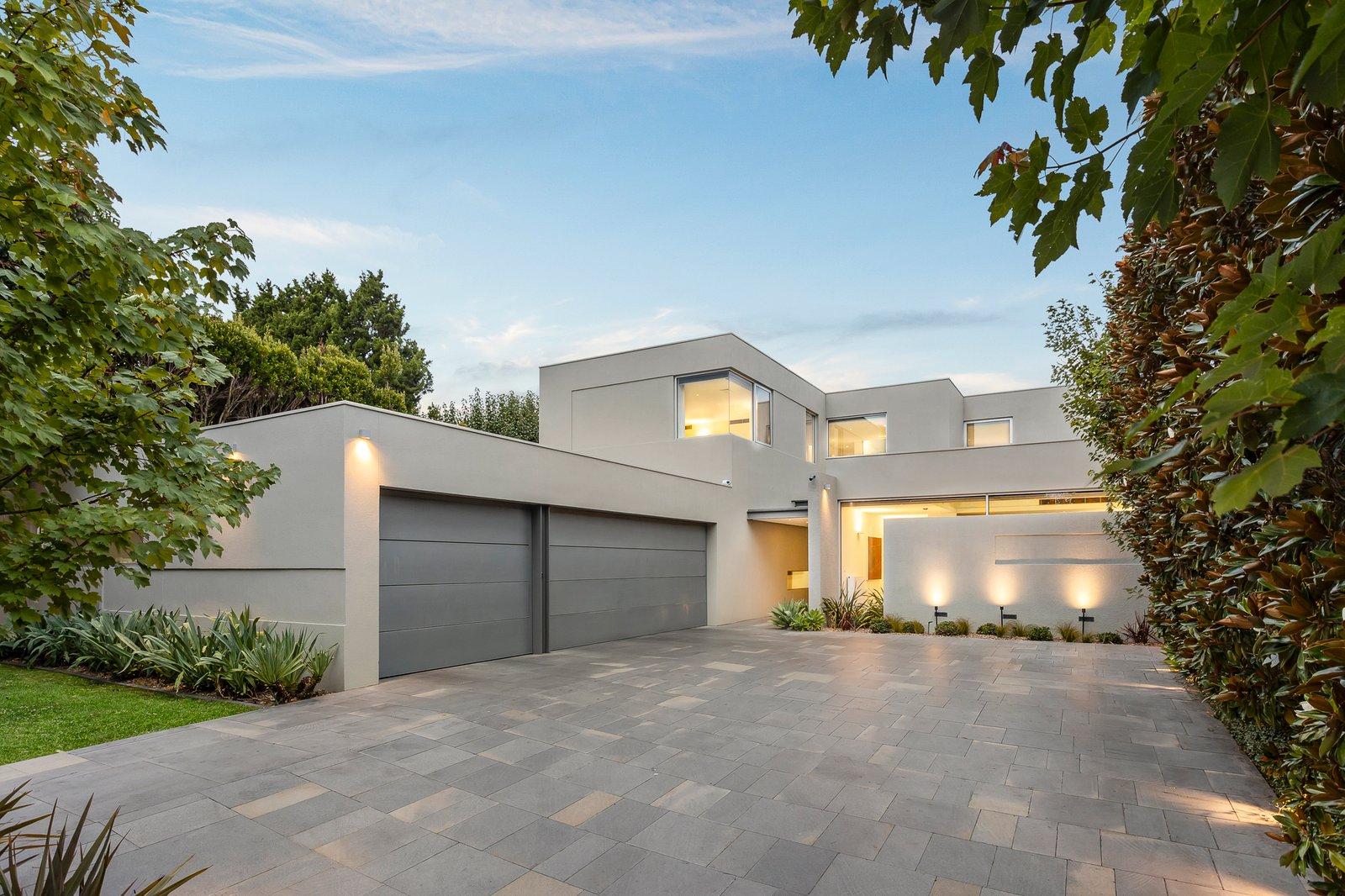 18 Findon Crescent, Kew, 3101