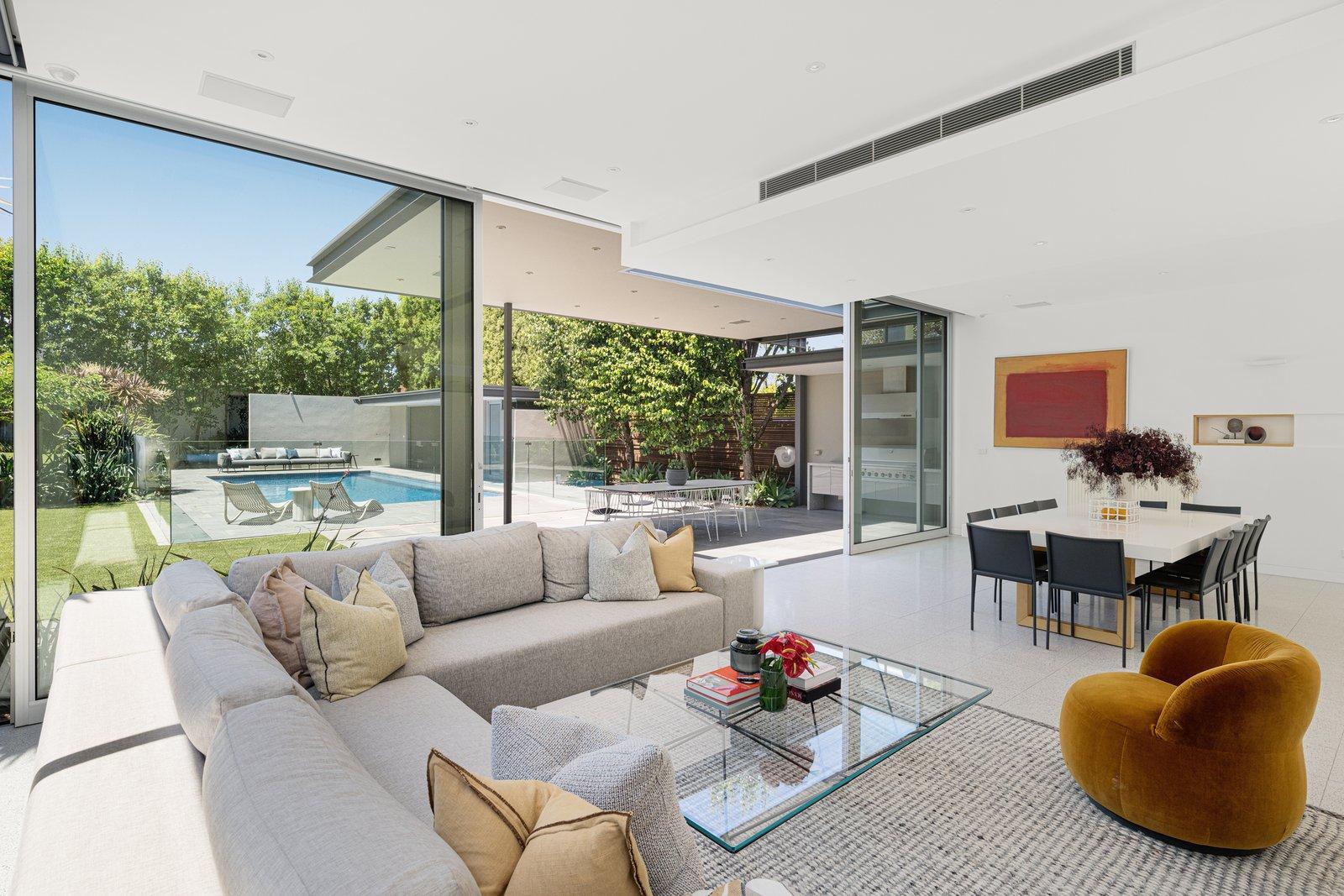 18 Findon Crescent, Kew, 3101