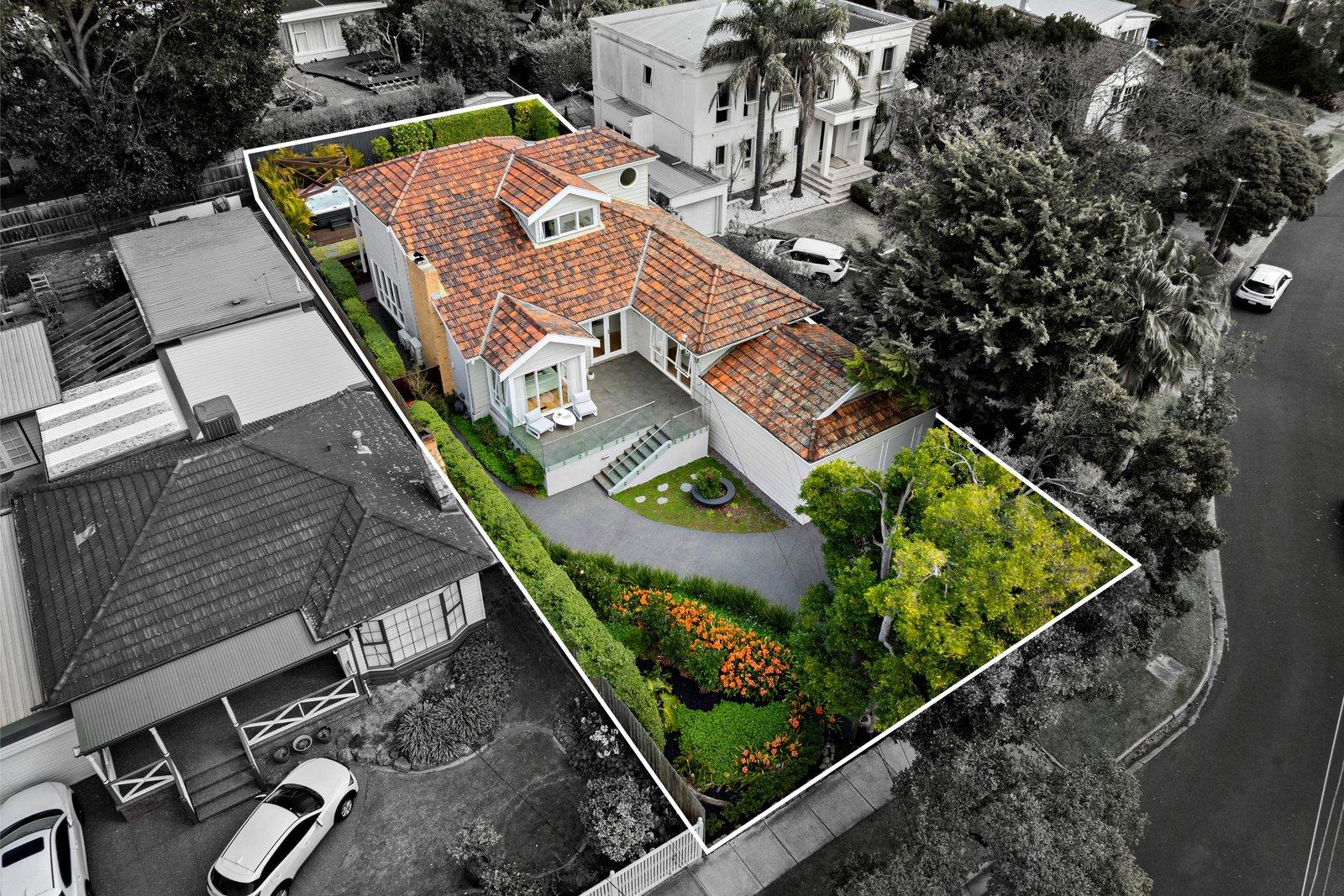 18 Folkestone Crescent, Beaumaris, 3193