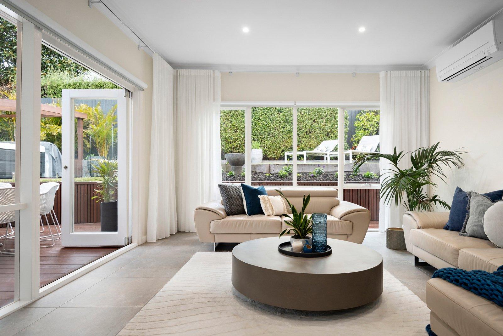 18 Folkestone Crescent, Beaumaris, 3193