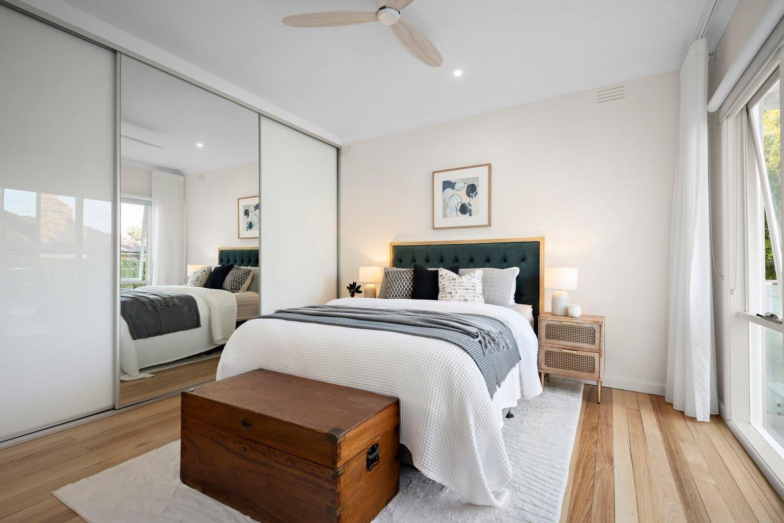 18 Folkestone Crescent, Beaumaris, 3193