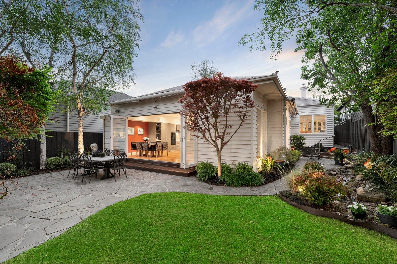 18 Laing Street, Mont Albert, 3127