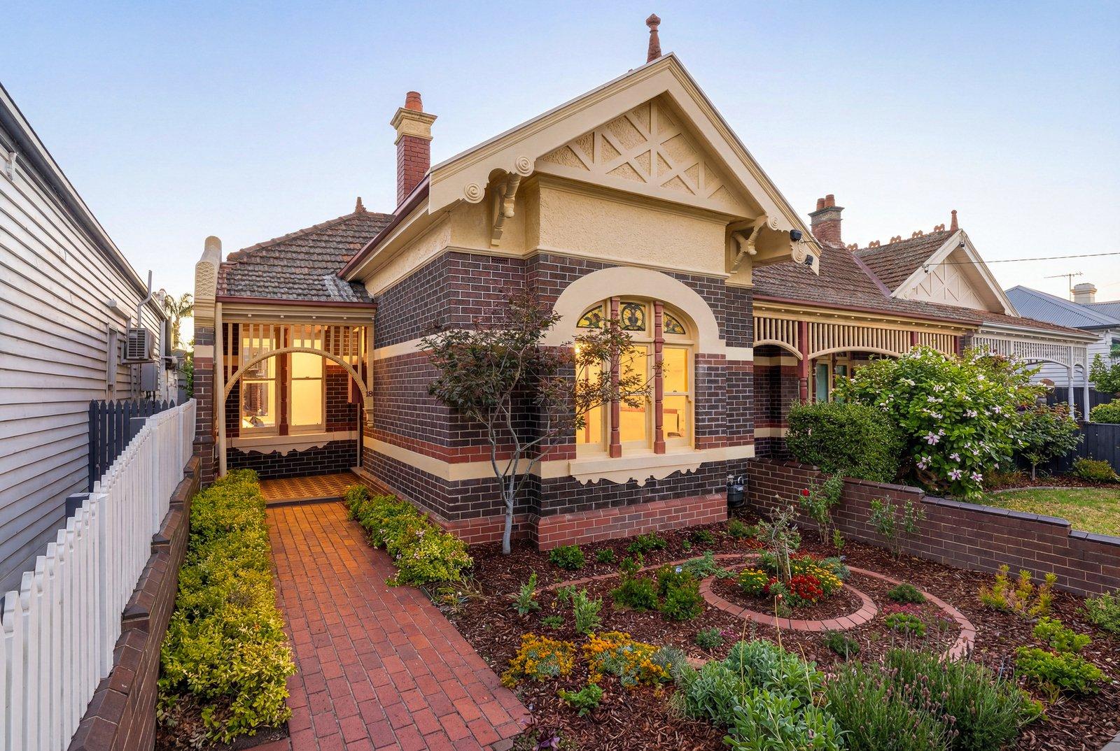 18 Park Road, Middle Park, 3206