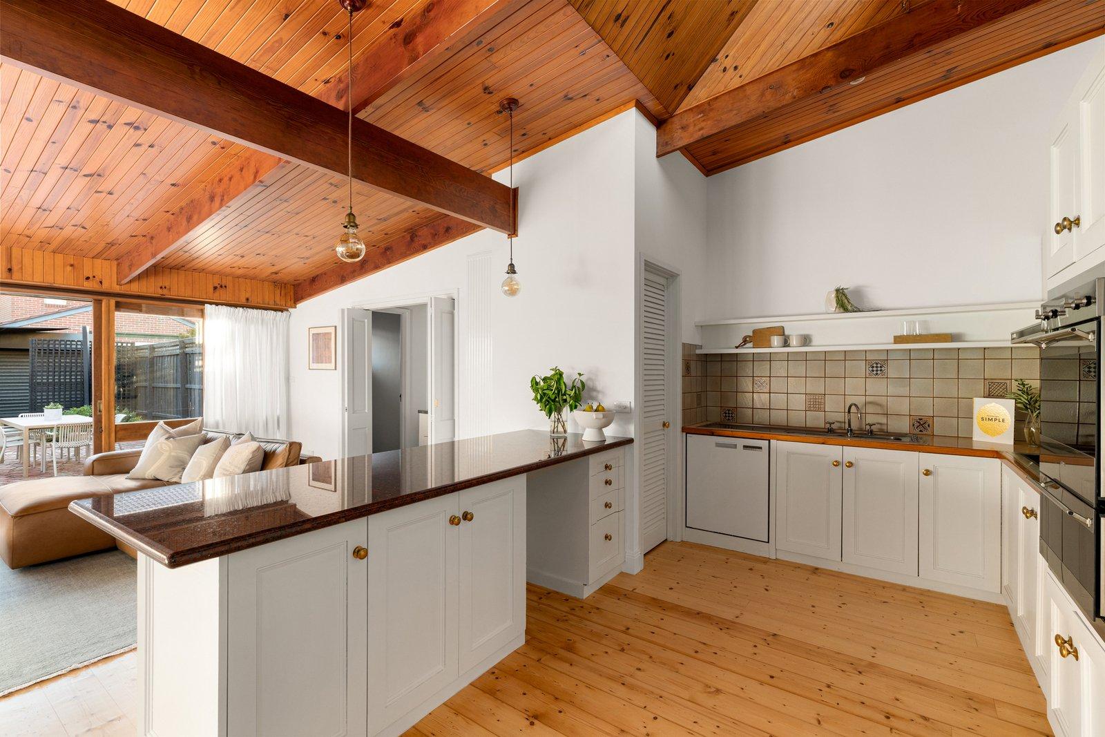 18 Park Road, Middle Park, 3206