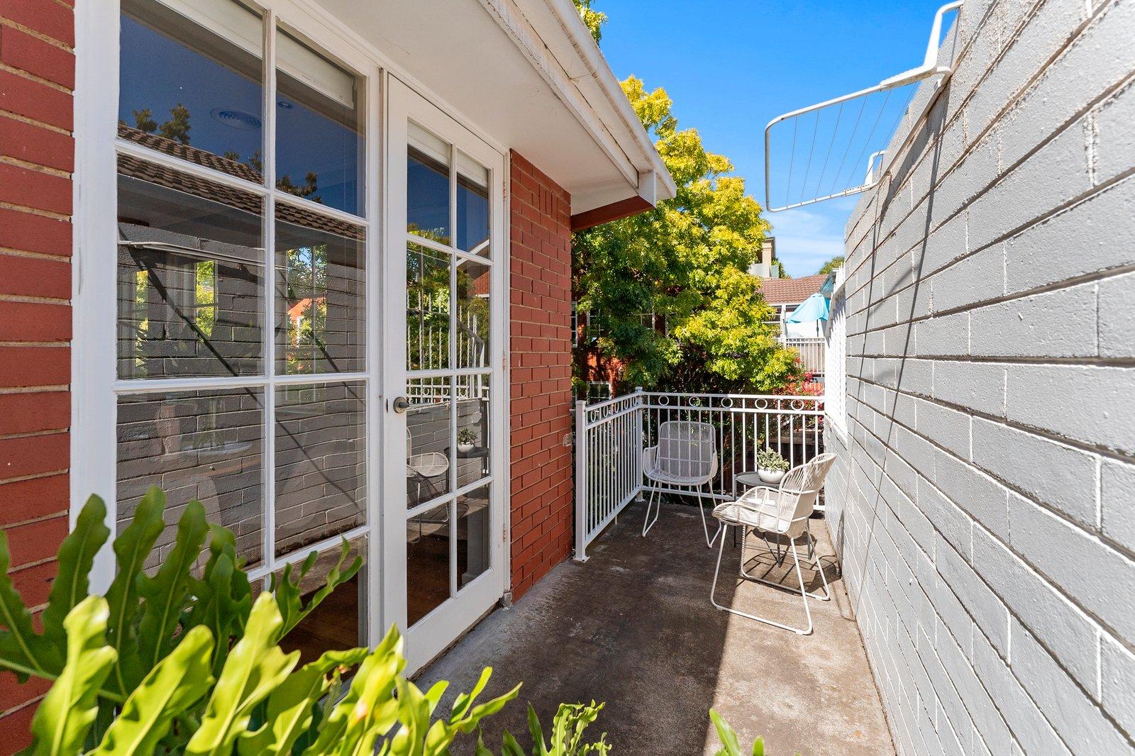 18/24-26 Springfield Avenue, Toorak, 3142