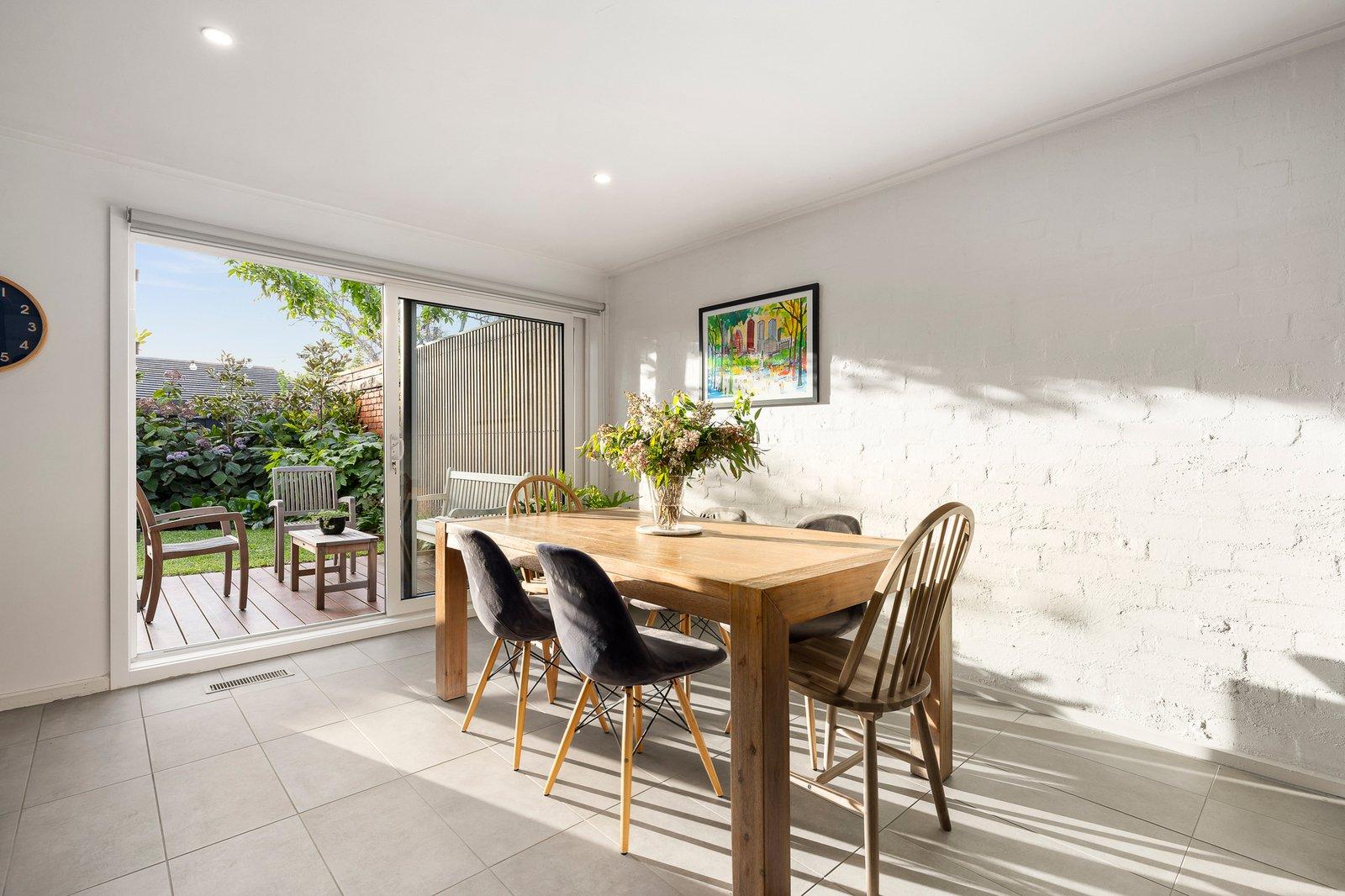 18/3 Landcox Street, Brighton East, 3187