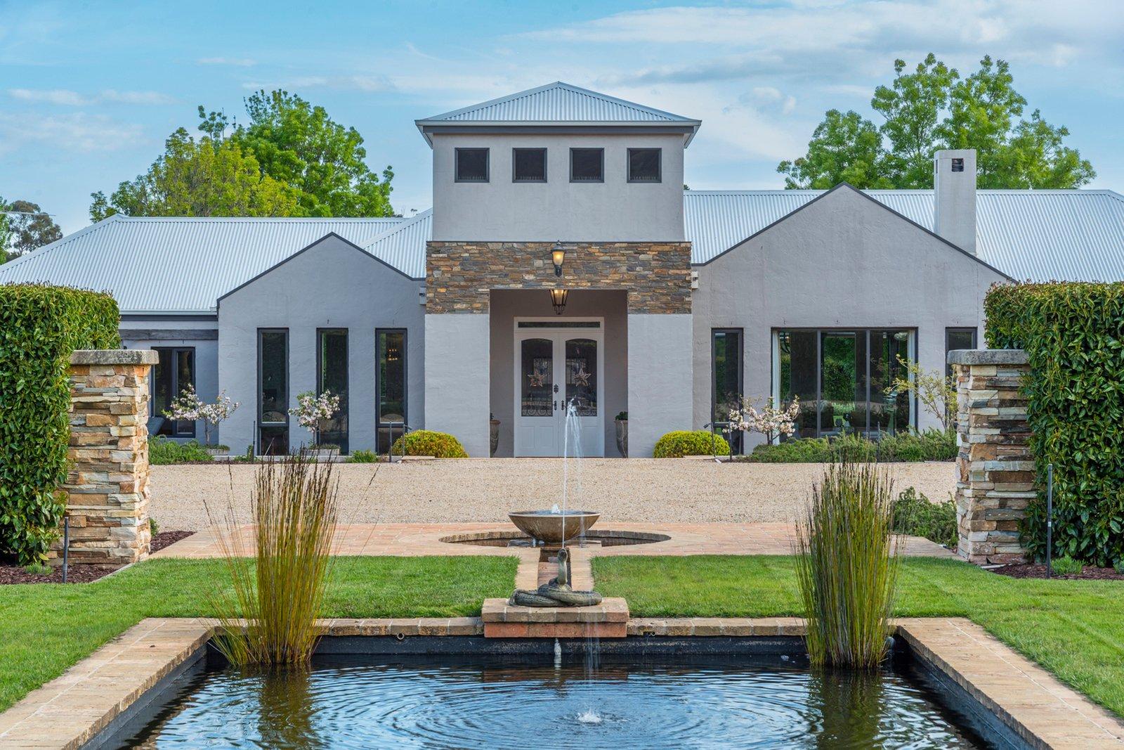 19 Hammet Place, Macedon, 3440