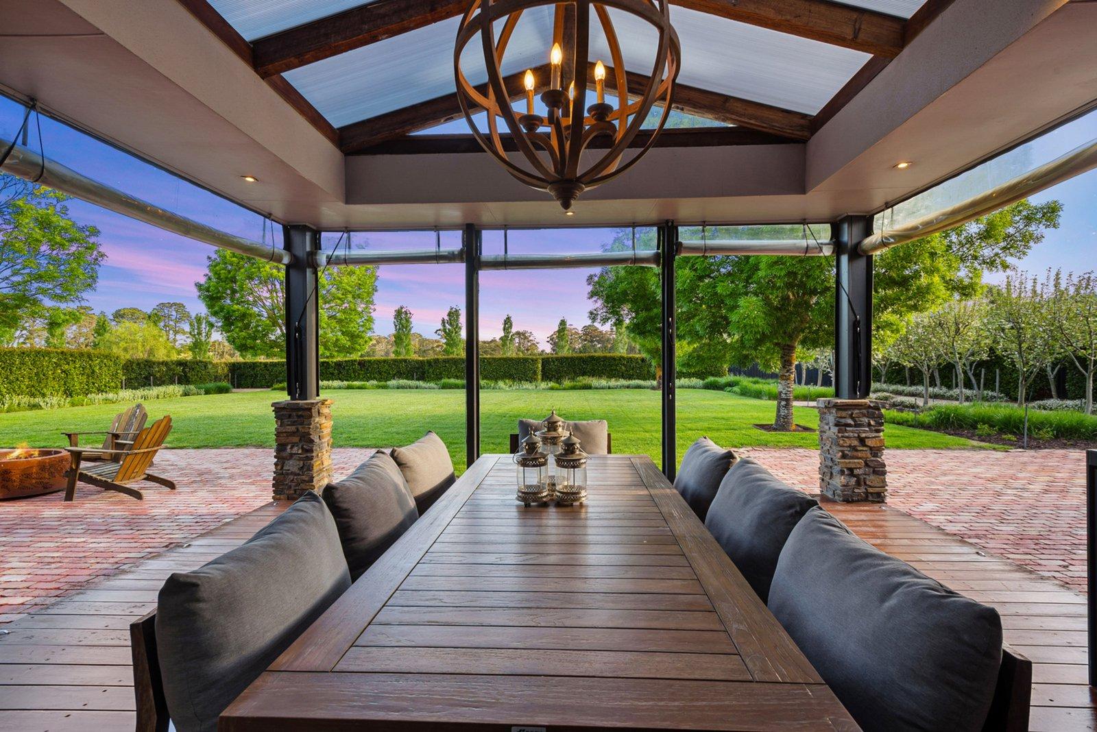 19 Hammet Place, Macedon, 3440