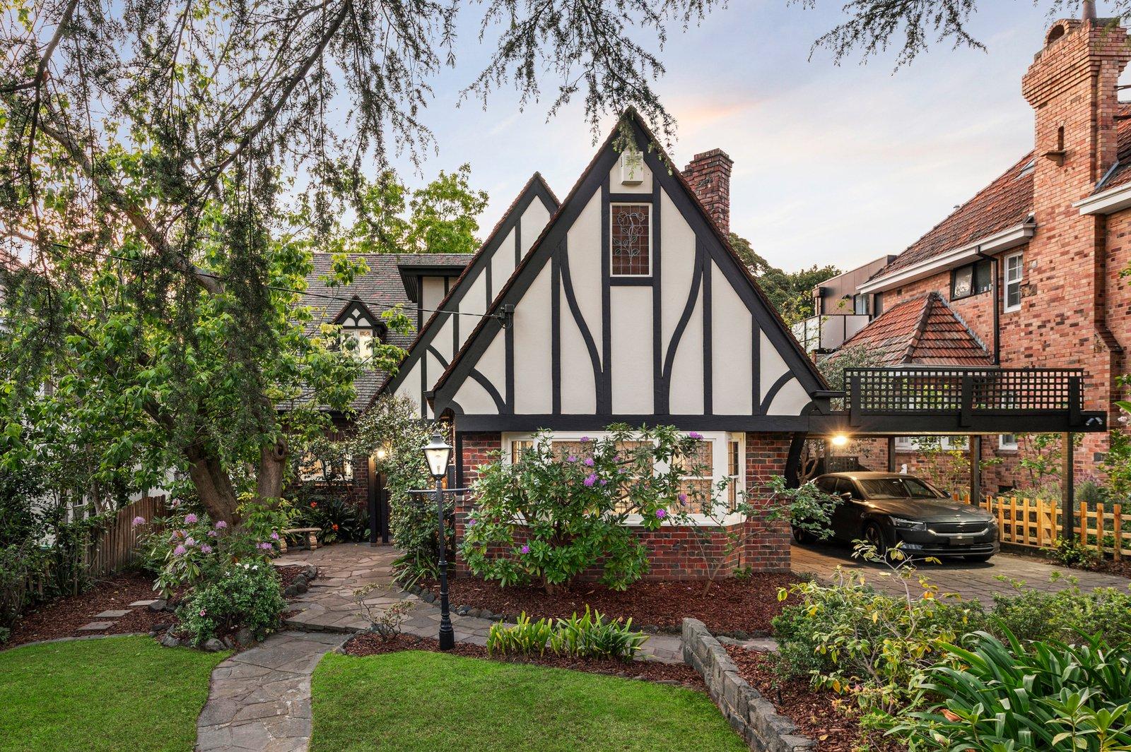 19 Howard Street, Kew, 3101