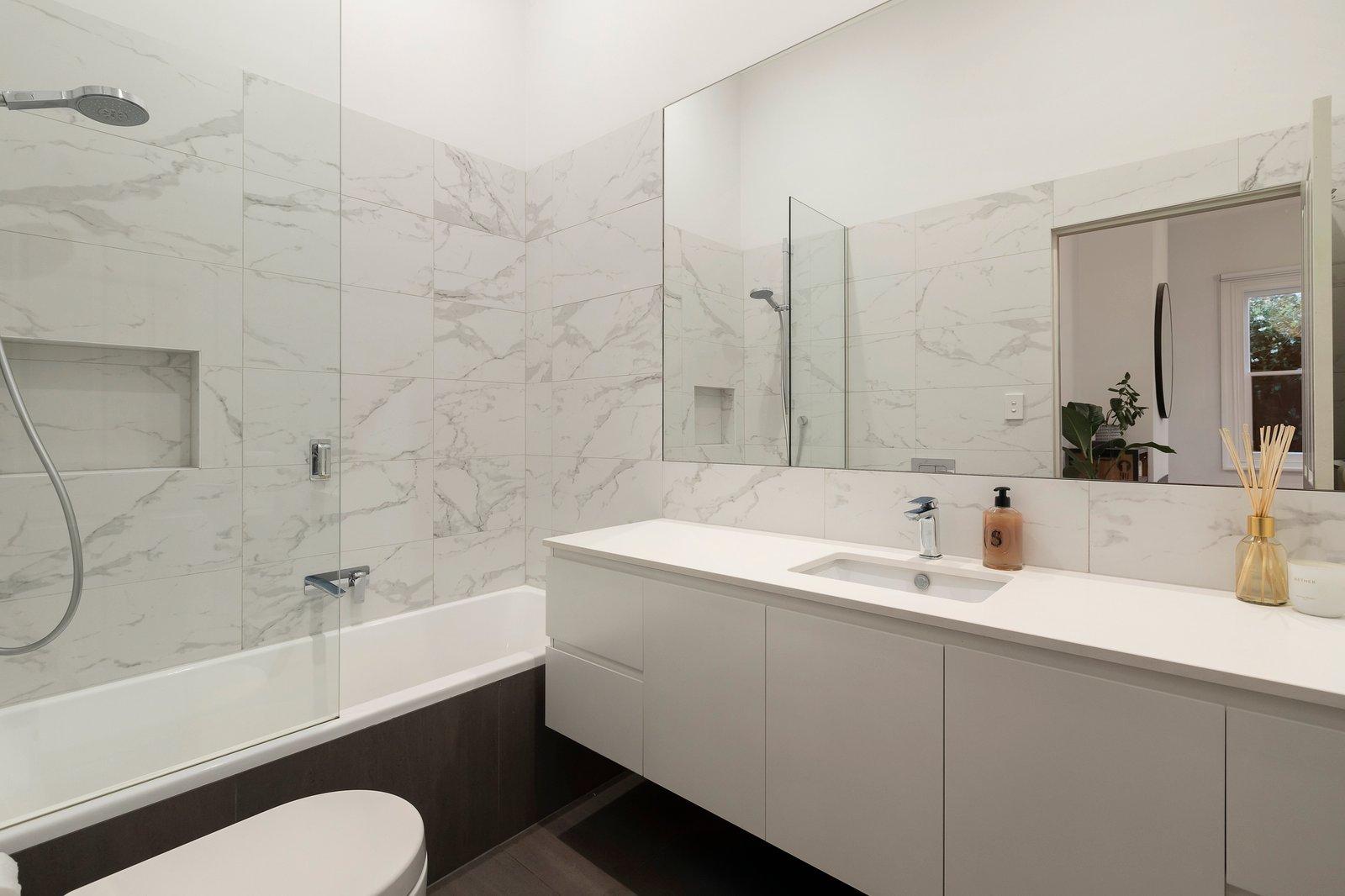 19 Invermay Grove, Hawthorn East, 3123