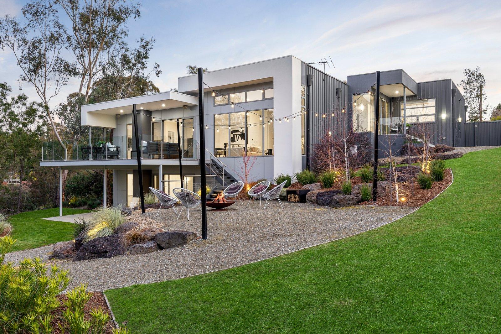 19 Murndal Drive, Donvale, 3111