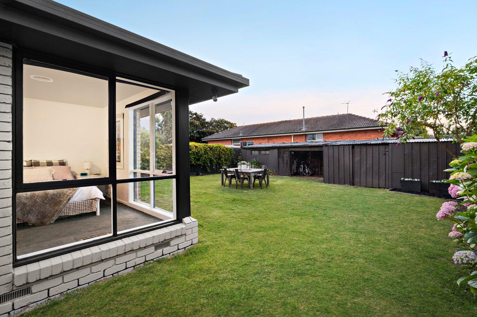 19 Roseberry Avenue, Brighton East, 3187