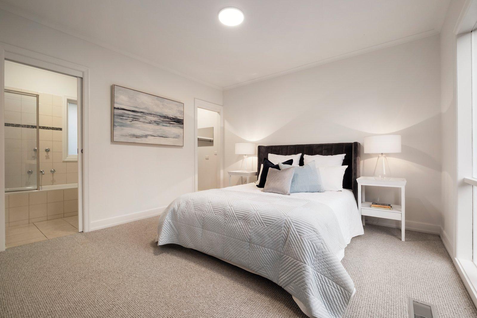 19 Rossfield Avenue, Kew, 3101