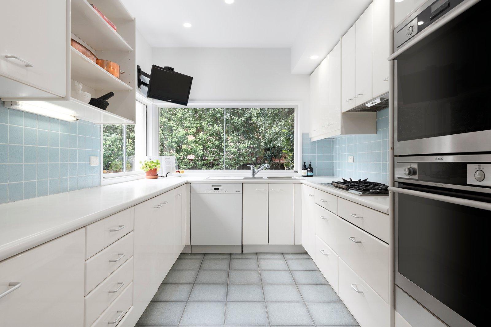 19 Stanley Grove, Canterbury, 3126