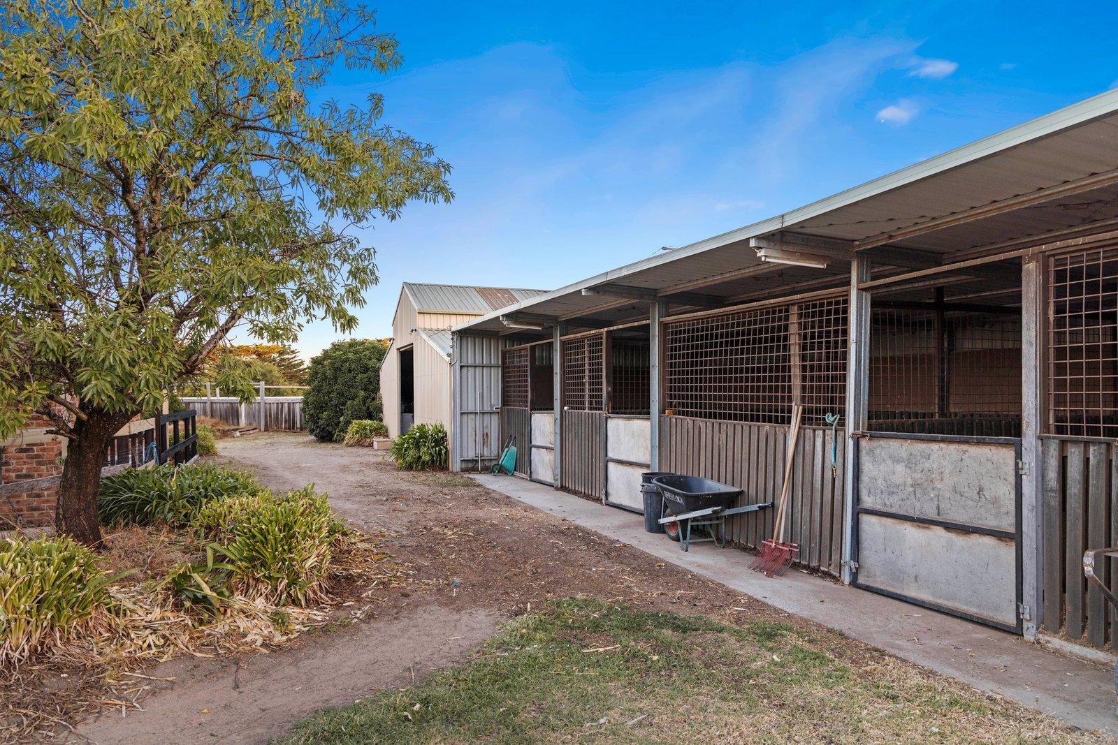 195 Roberts Road, Mornington, 3931