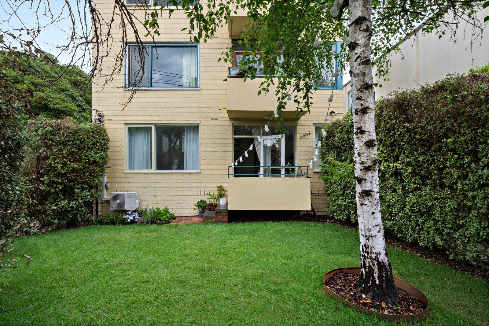 1/97 Barkly Street, St Kilda, 3182