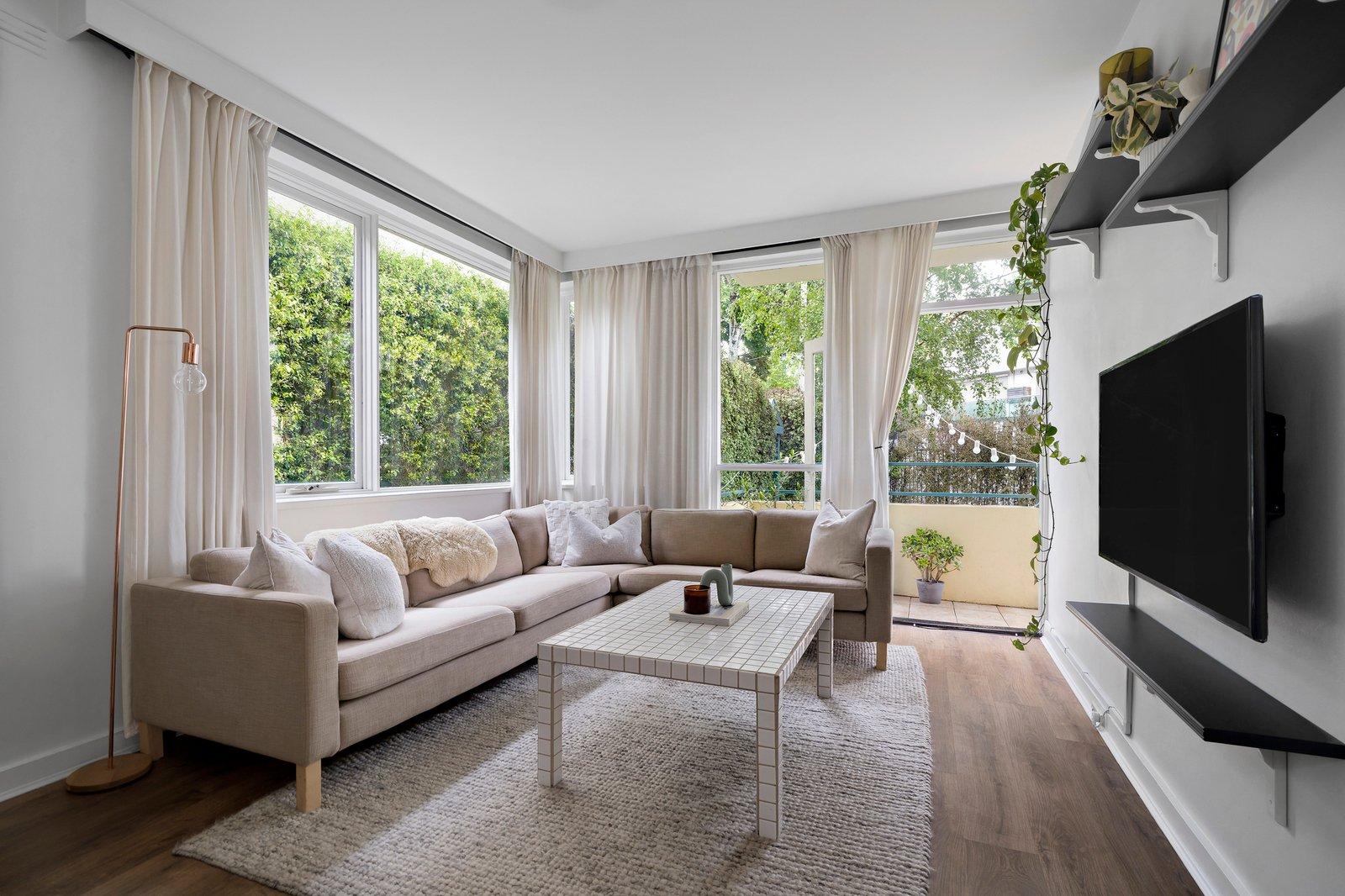 1/97 Barkly Street, St Kilda, 3182