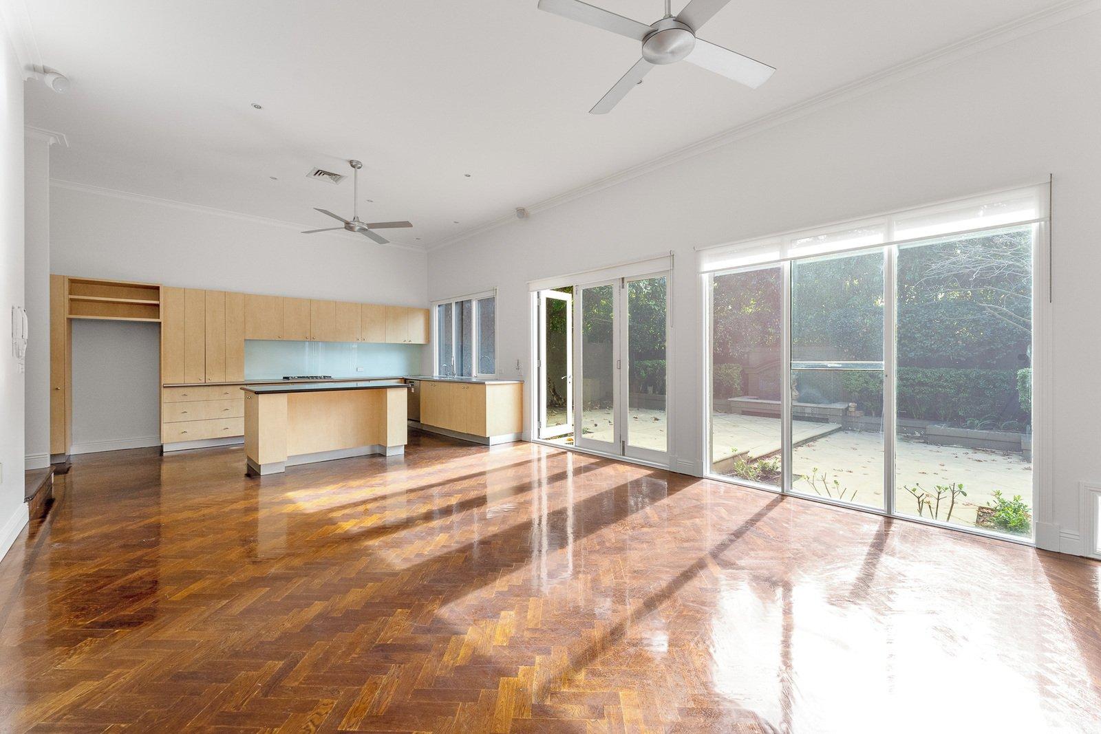 1A Mernda Road, Kooyong, 3144