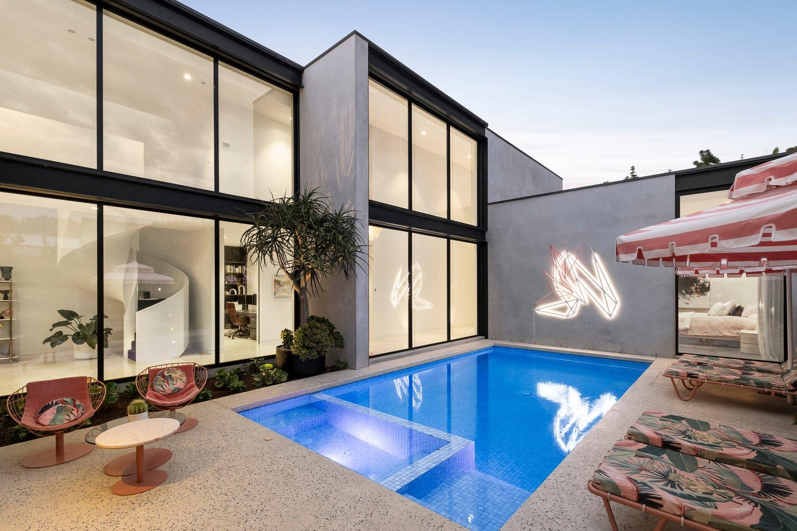 2 Middle Road, Camberwell, 3124