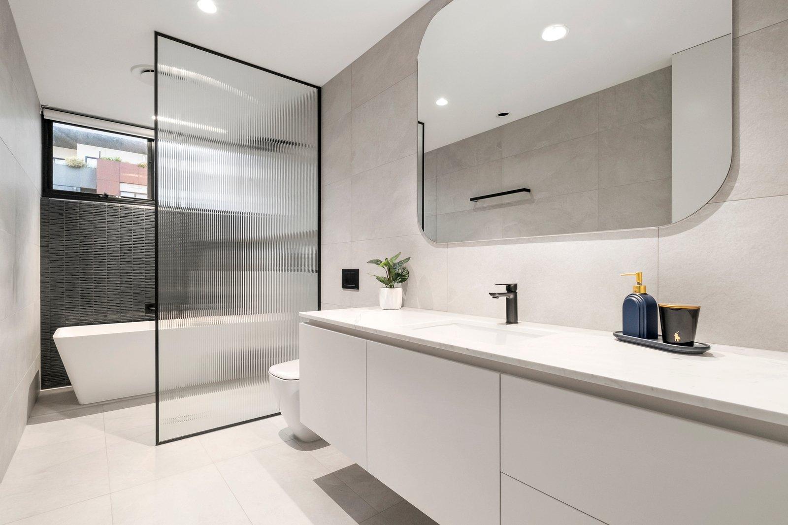 2 Middle Road, Camberwell, 3124