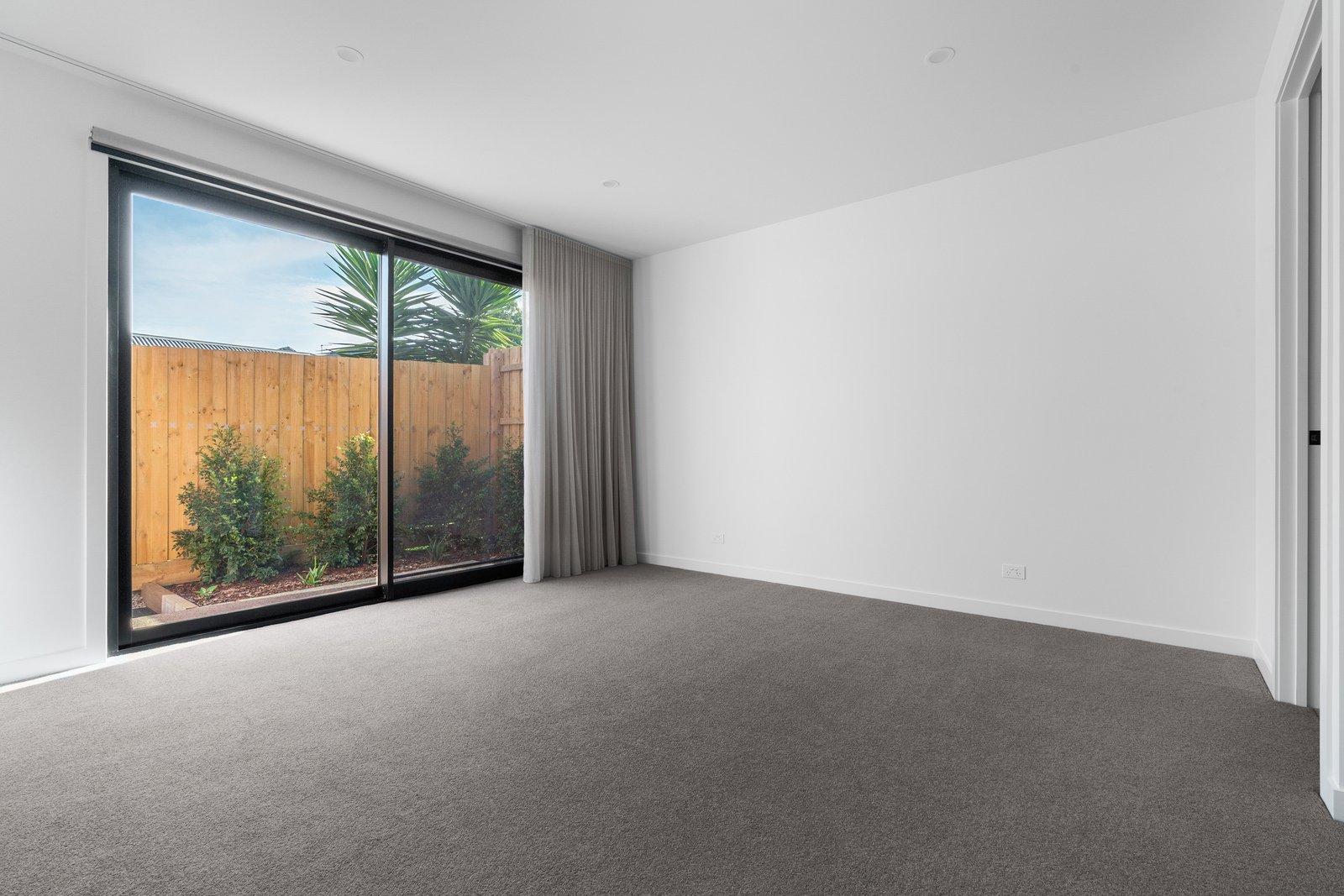 2 Moona Avenue, Mornington, 3931