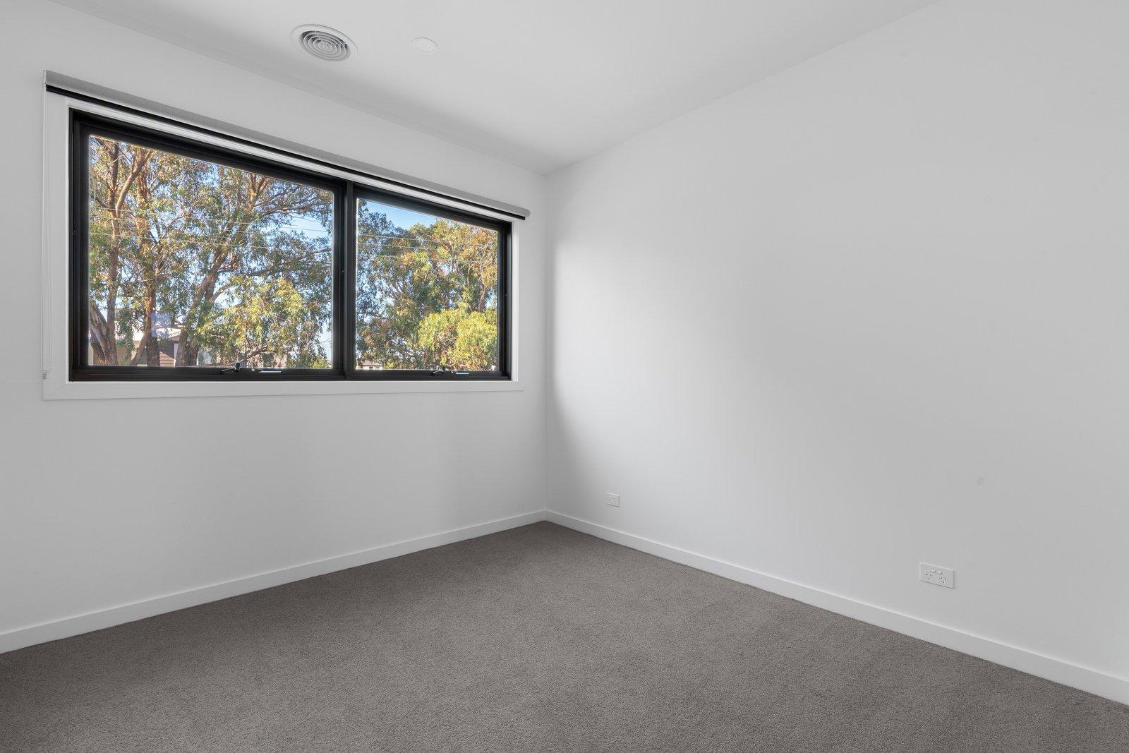 2 Moona Avenue, Mornington, 3931