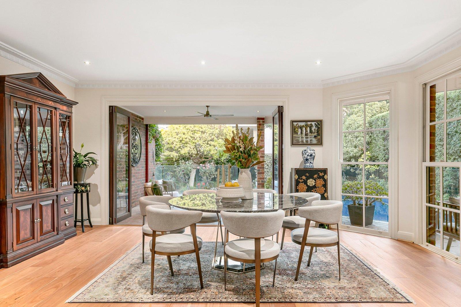 2 Berkeley Court, Kew, 3101