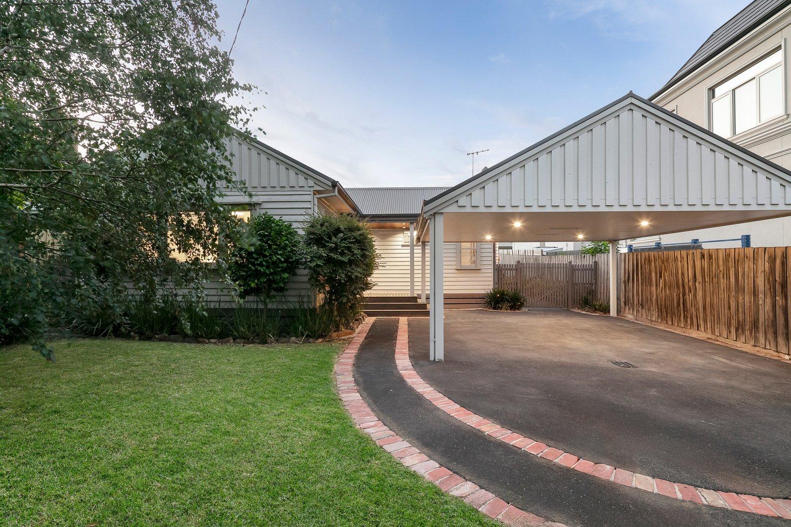 2 Catherine Street, Box Hill, 3128
