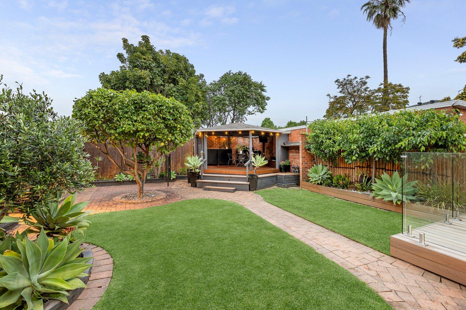 2 Eldon Court, Hampton East, 3188