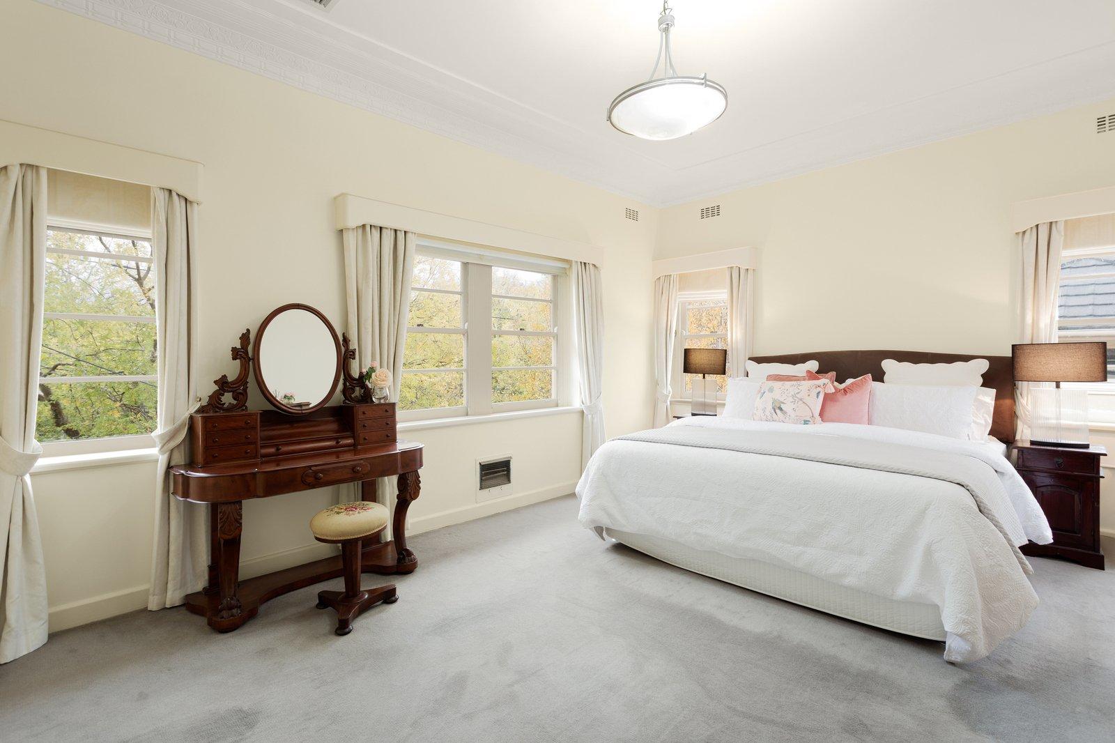 2 Glenbrook Avenue, Malvern East, 3145