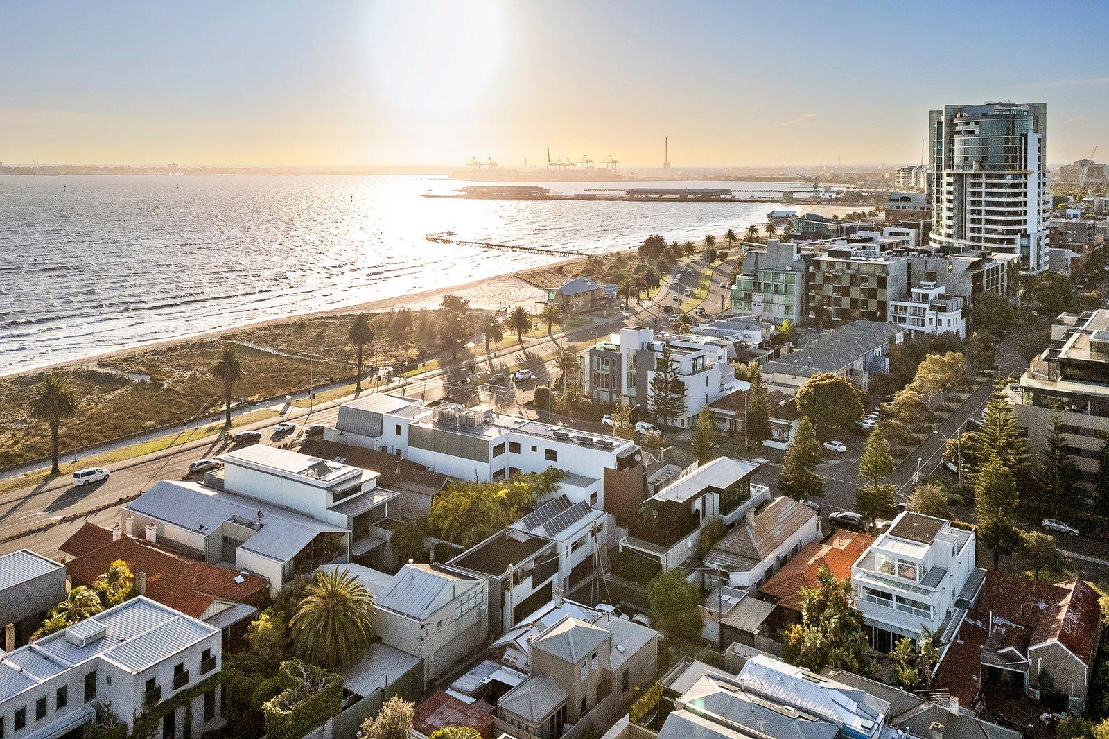 2 Pickles Street, Albert Park, 3206