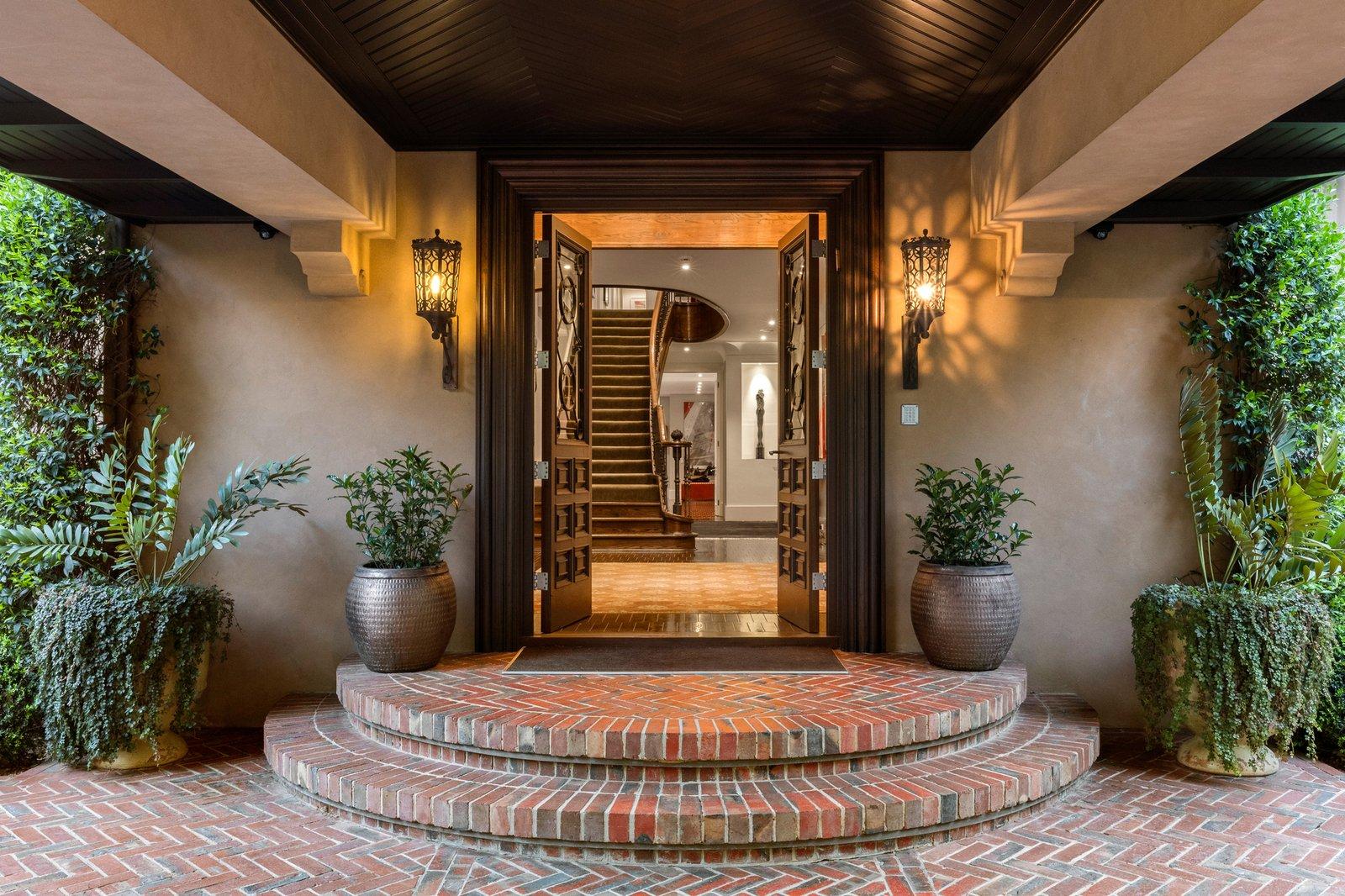 2 Towers Road, Toorak, 3142