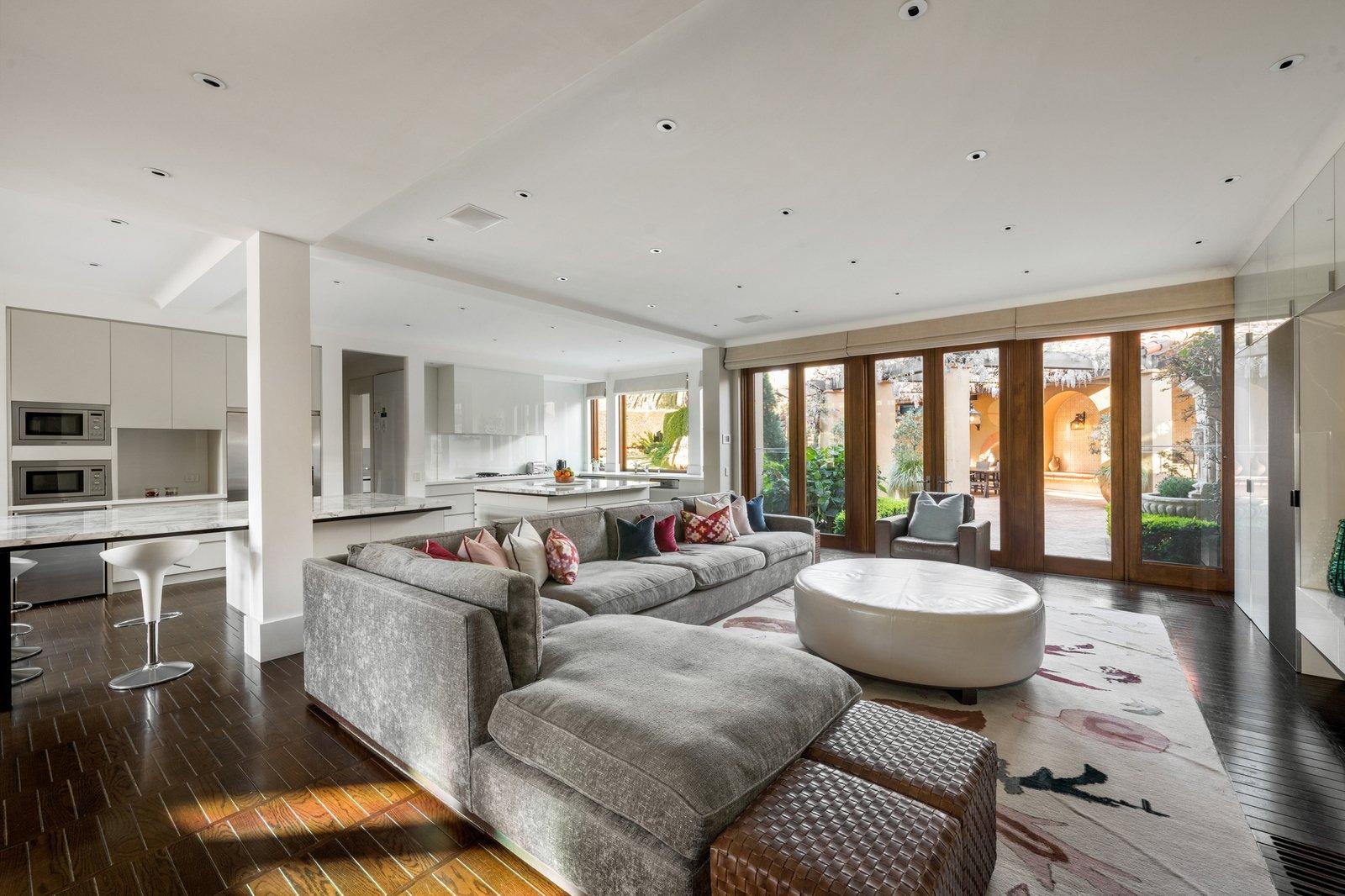 2 Towers Road, Toorak, 3142