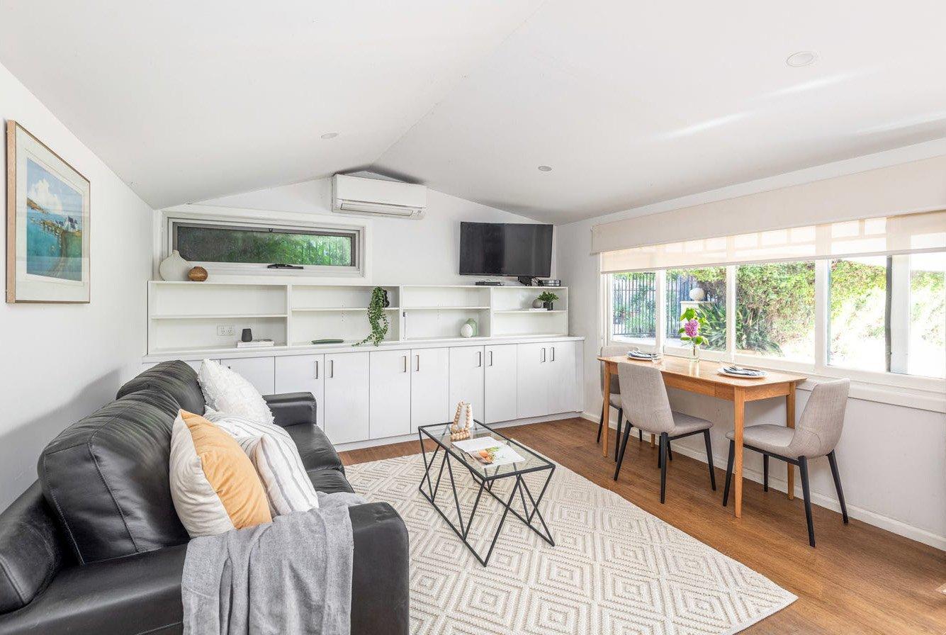 2 Yeovil Road, Glen Iris, 3146