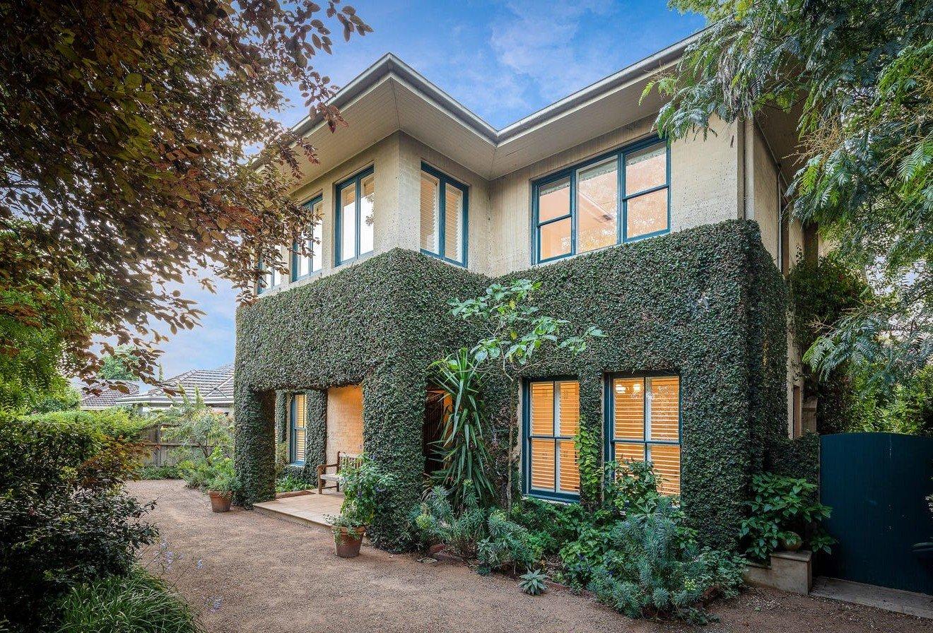 2 Yeovil Road, Glen Iris, 3146