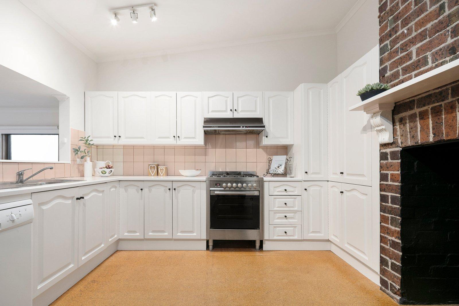 20 Auburn Parade, Hawthorn East, 3123