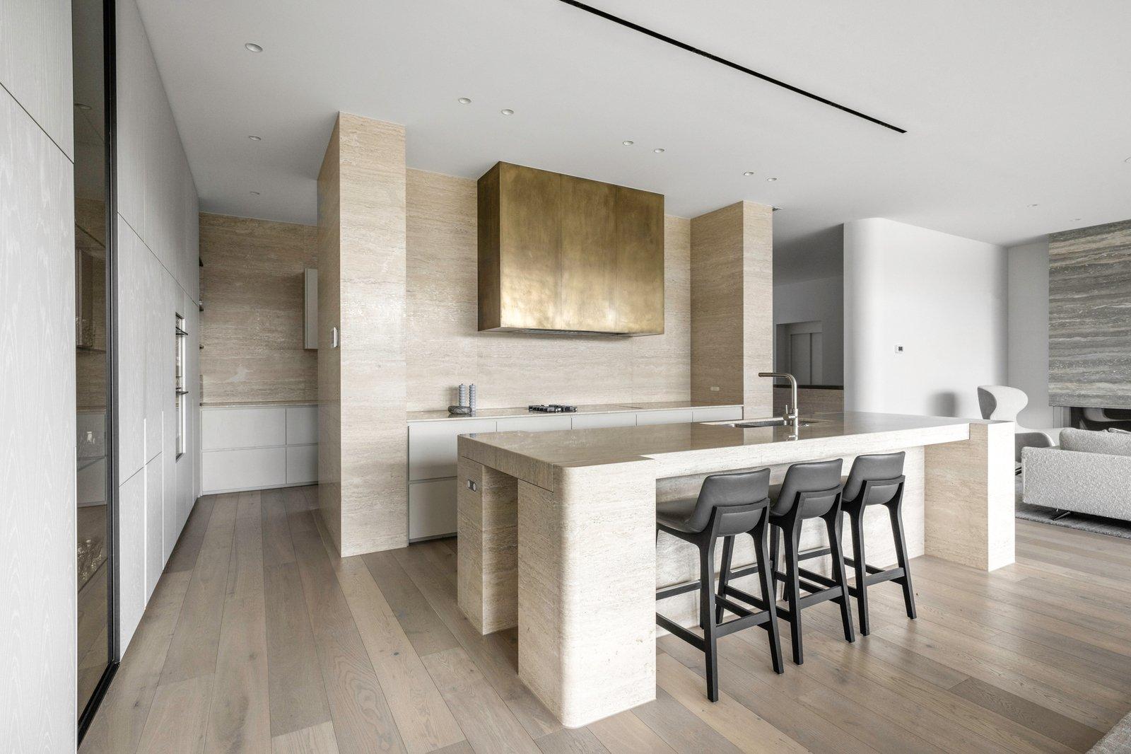 20 Cloverdale Avenue, Toorak, 3142