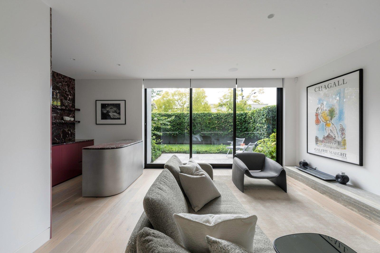 20 Cloverdale Avenue, Toorak, 3142