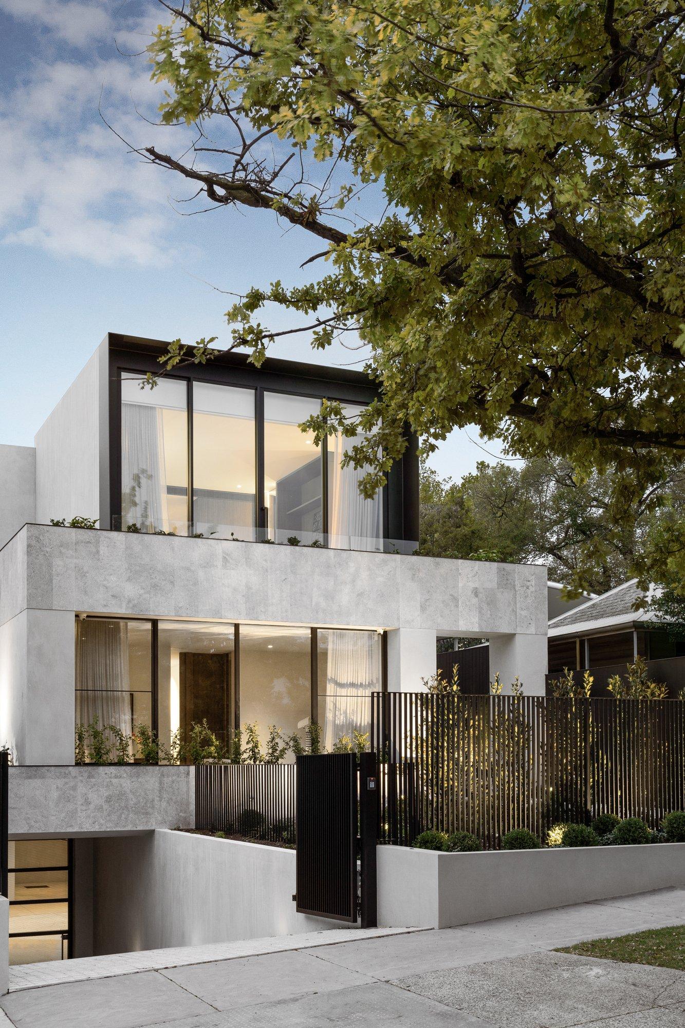 20 Douglas Street, Toorak, 3142