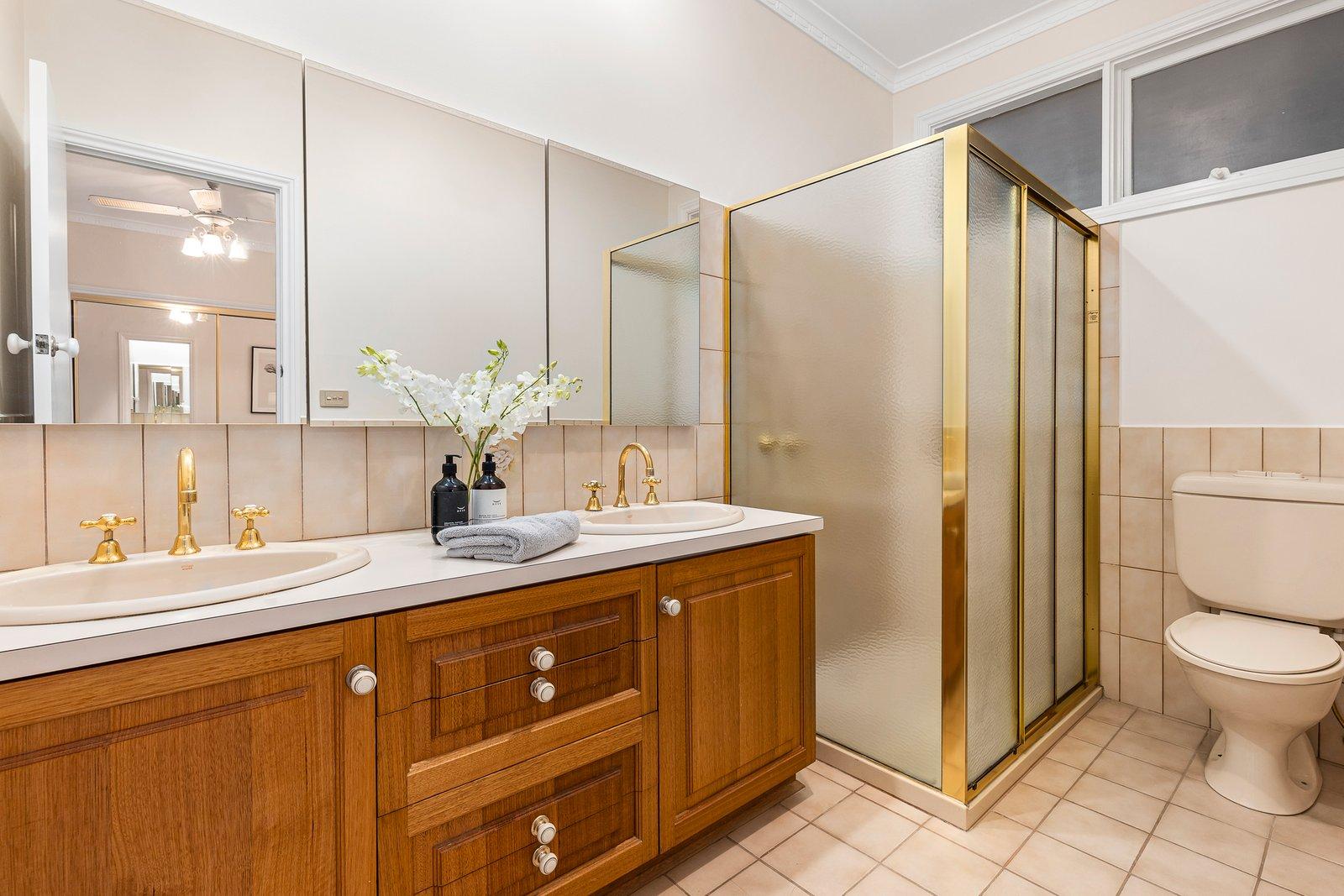 20 Elaroo Avenue, Camberwell, 3124