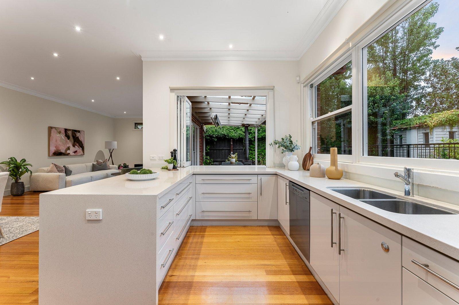 20 Rubens Grove, Canterbury, 3126